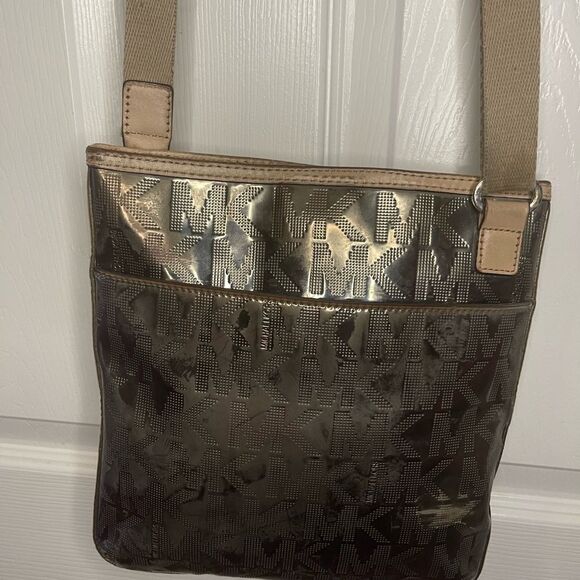 MICHAEL KORS  MIRROR METALLIC LOGO  metallic gold crossbody bag tan leather trim - Picture 9 of 16